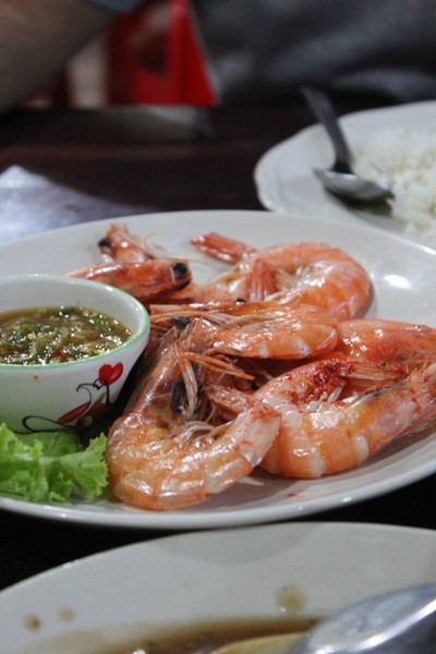 เมนูของร้าน ครัวสุดแดน อิต่อง